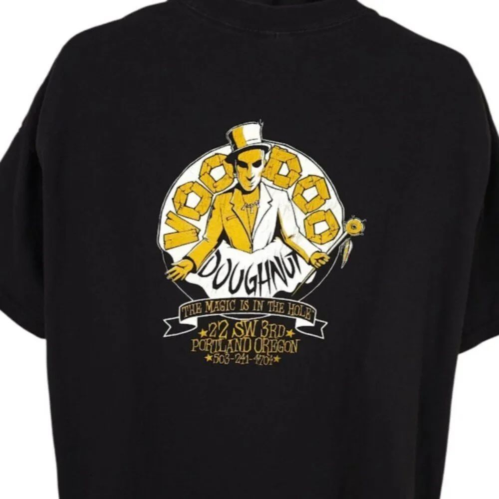 Vintage Voodoo Doughnut T Shirt Mens Size 2XL Black Y2K The Magic Is In The Hole